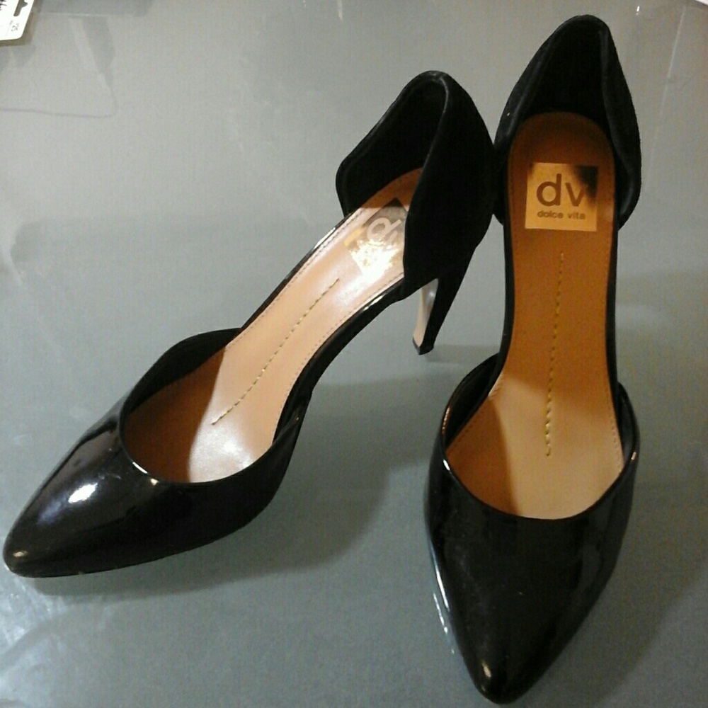 Black patent leather Dolce Vita Pampa pump -Size 9
